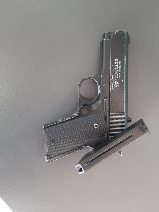 Продам писталеты