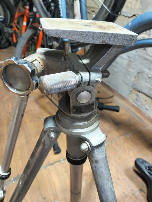 штатив большой больше 2 метра