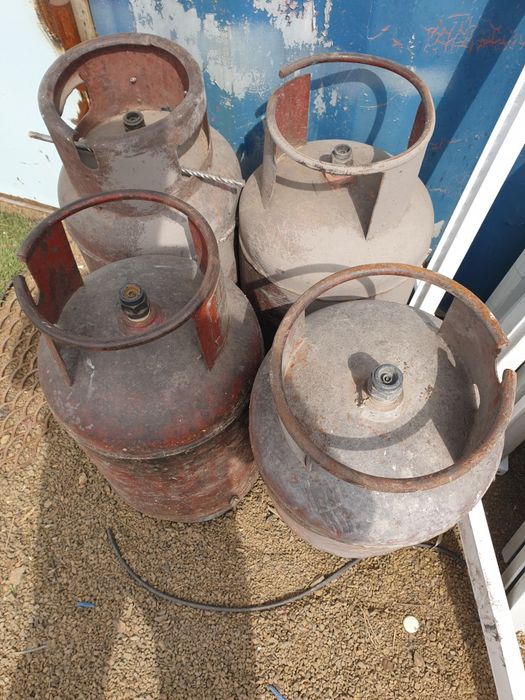 Продам  газ баллоны