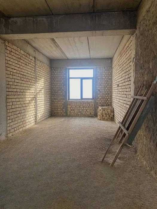 *Асака Дархан,метро Х Алимжан,Тельман,3к квартира 93м2 Коробка  центр