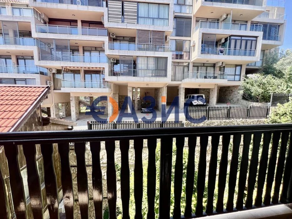 Продава се Двустаен апартамент в Свети Влас - 67 кв.м за 1157 €/кв.м - Снимка #5