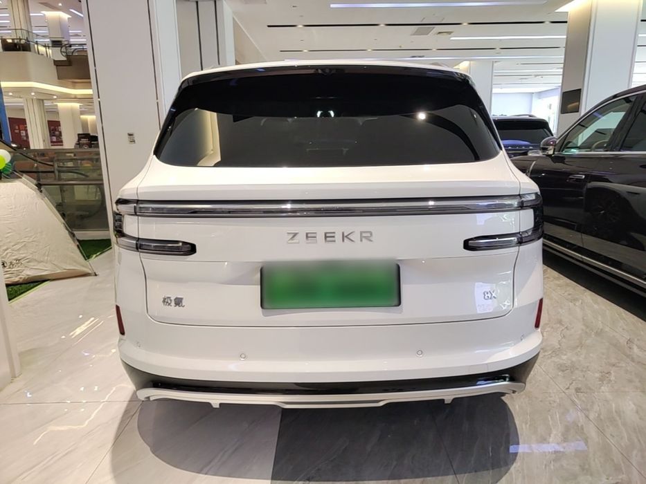 Zeekr 8X zikr 8x 2026