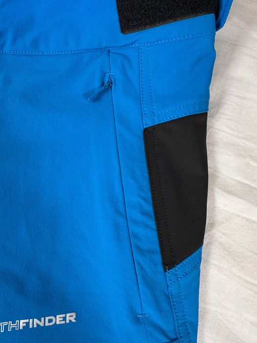 Pantaloni scurți drumeție