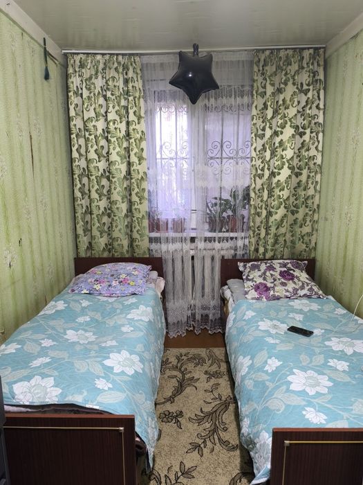 3 х ком квартиру Сергели Спутнике. Первый этаж огород топчан акфа рамы