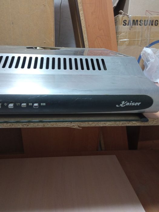 Кухонная вытяжка.