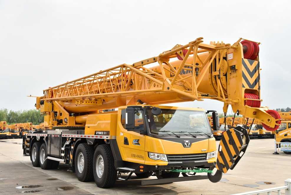 кран XCMG QY100K6C    100 ТОН. под заказ