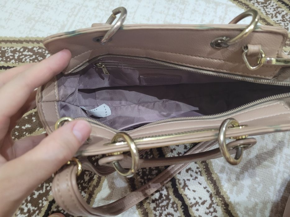 Сумка женская продам