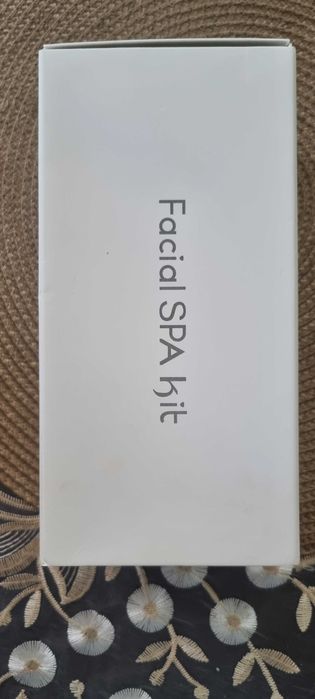Aparat masaj facial