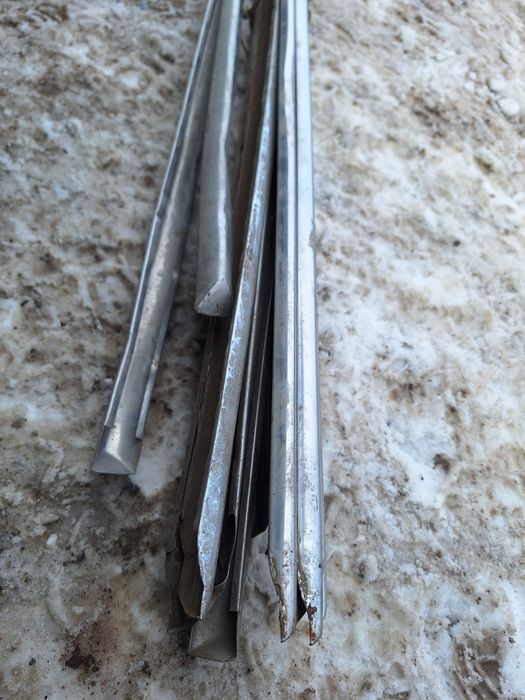 Для ваз 21 - 01  , 011