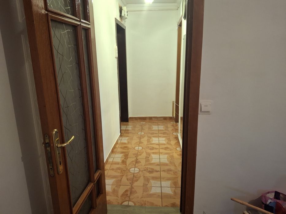Apartament 3 camere- Militari