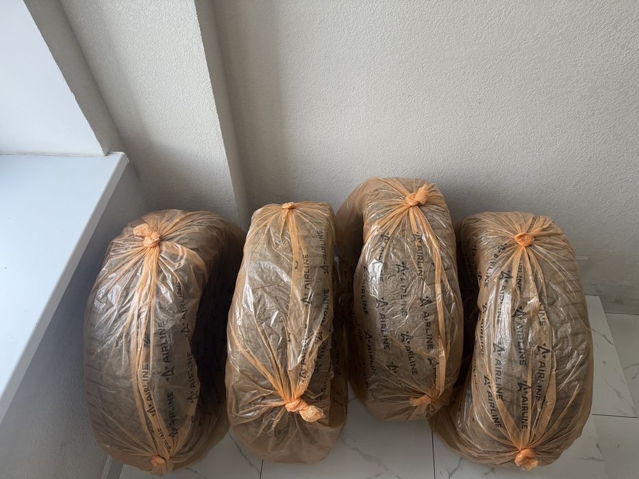 Зимние (шипованные) шины BRIDGESTONE BLIZZAK