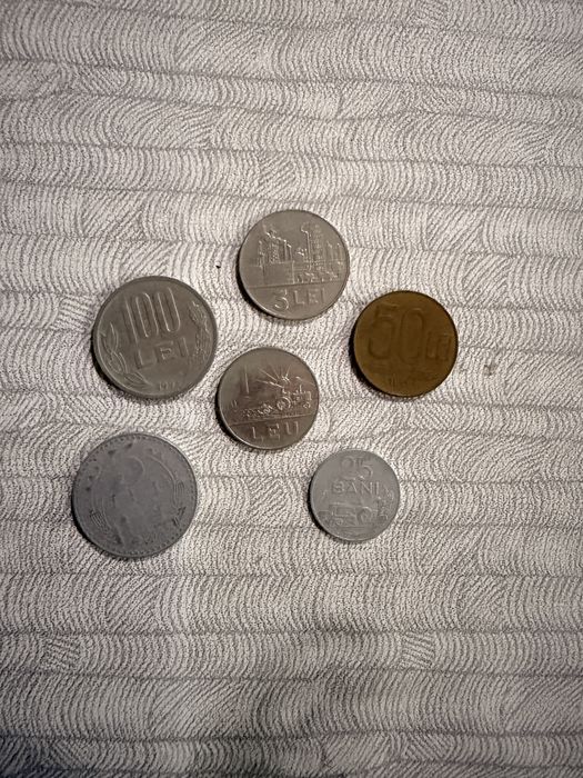 Bancnote si monede vechi