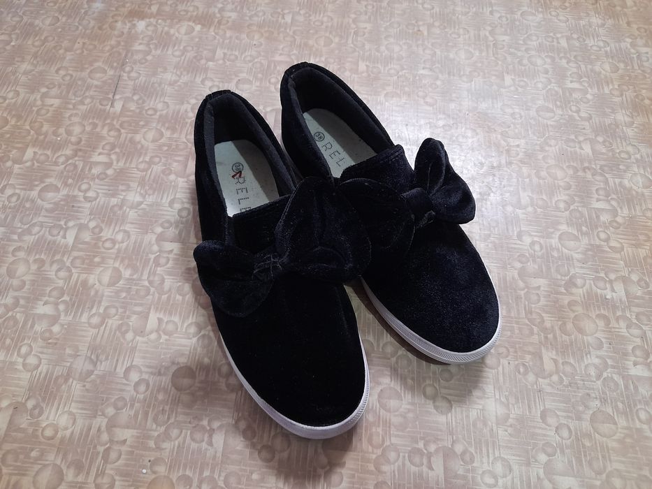 Vand balerini/espadrile catifea neagra mas.38