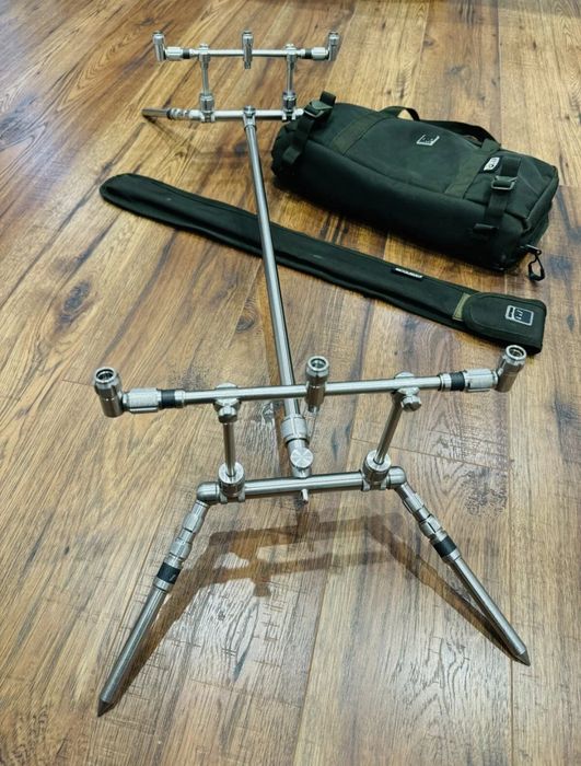 Риболовна стойка Solar P1 бъз барове P1