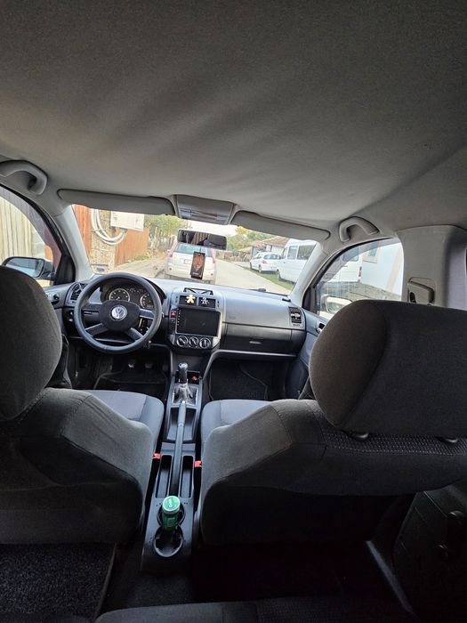 VW Polo 1.4 16V 2005г.