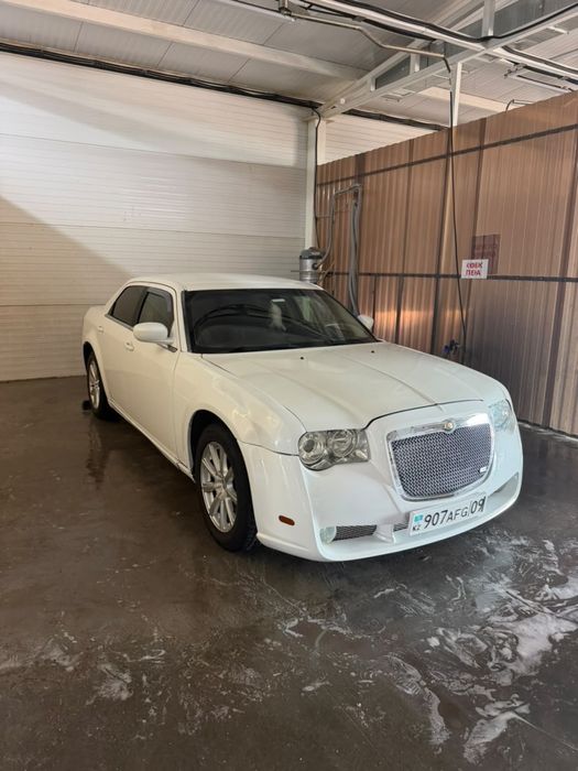 Продается Chrysler 300C, 2005года
