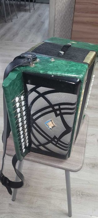 пРОДАМ гАРМОНь В хорошем состоянии