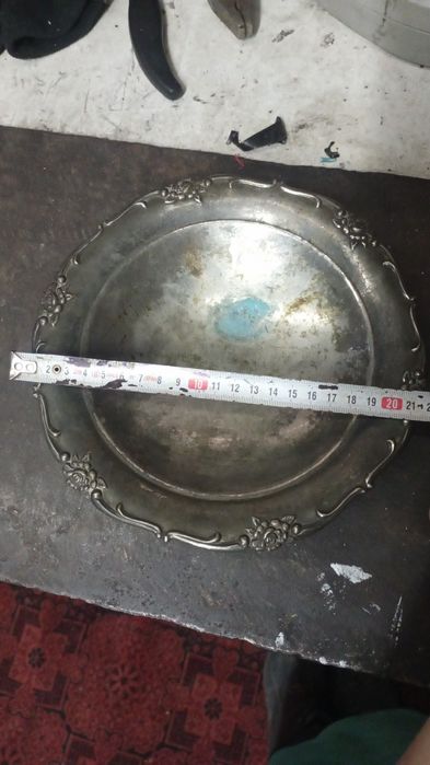 Продам мельхиоровую маслёнку