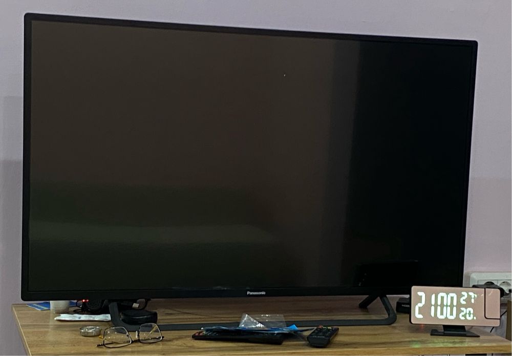 ЖК-Телевизор Panasonic 109 см