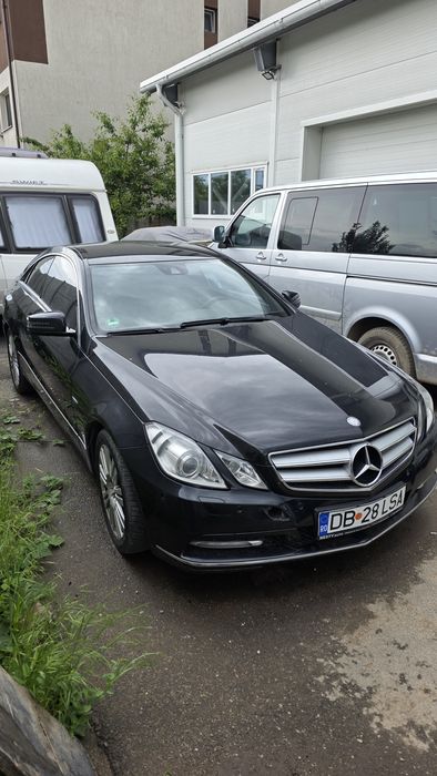 Se vinde auto Mercedes E250 CDI 2011 automat