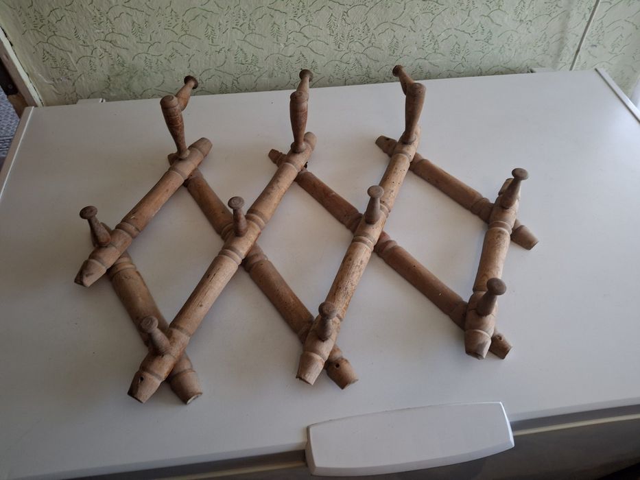Три броя закачалки тип хармоника