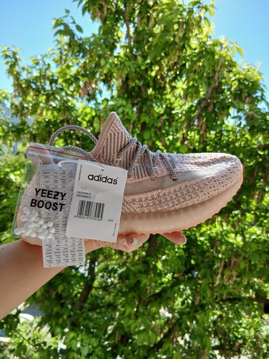 Adidasi Yeezy marime 36-46