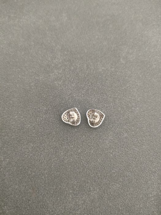 Сережки сердечки