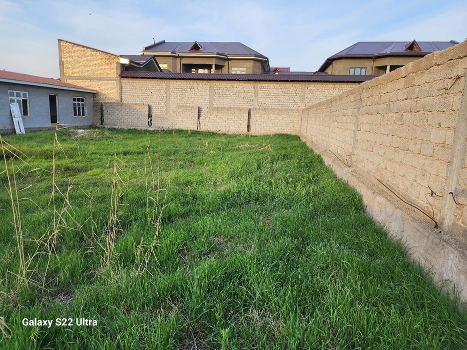 Кибрайский р-н, Дурмень,. Элитная махалля 
Продаёся земельный участок