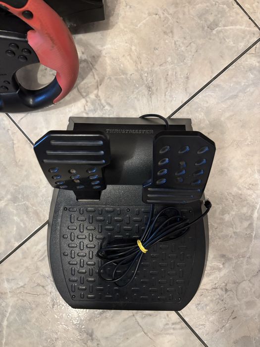 Volan Thrustmaster