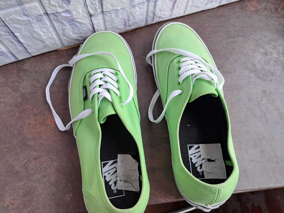 мъжки кецове,спортни обувки,маратонки,гуменки,ном43 Vans,ванс