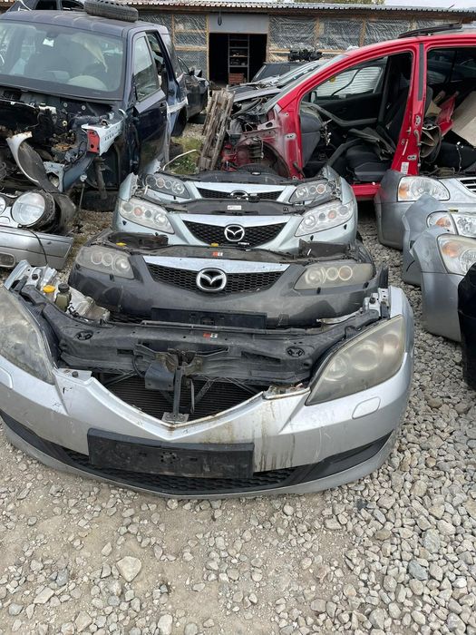 Предница/броня/фарове/радиатор за Мазда