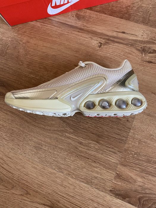 Nike Air Max DN sneakers