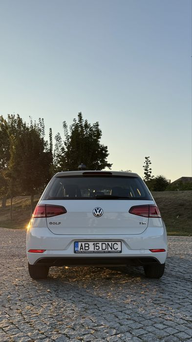 VOLKSWAGEN Golf 2018 — imagine 2