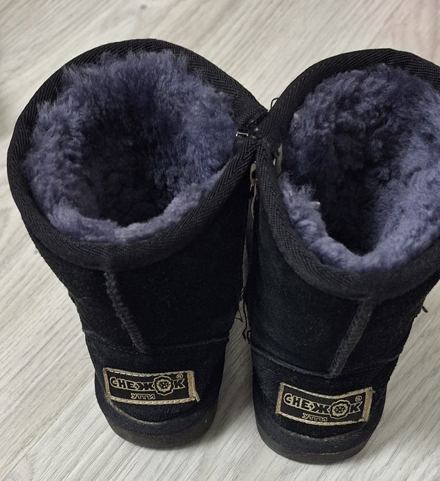 Продам детские угги