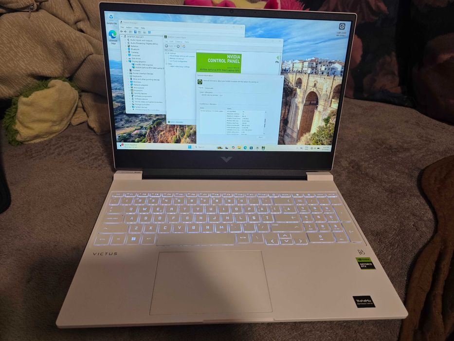 Laptop hp victus 15 i7 13620H 512gb 16gb rtx5060
