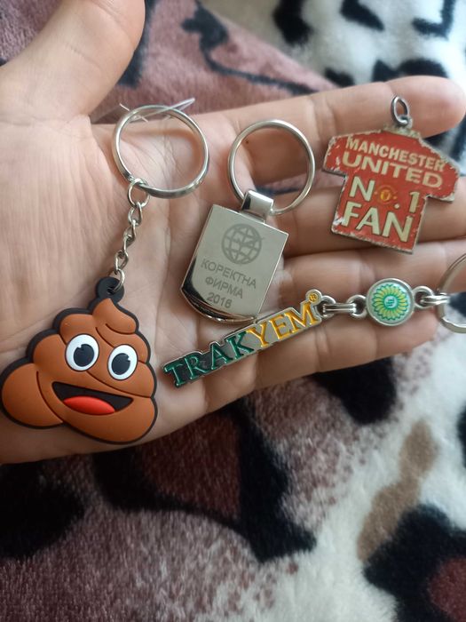 Ключодържатели 4 броя комплект за всички