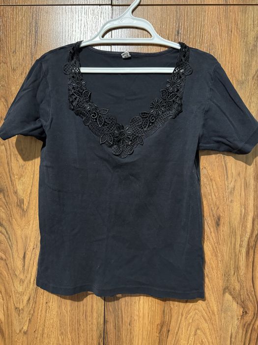 Женские Футболки по 5000 сум