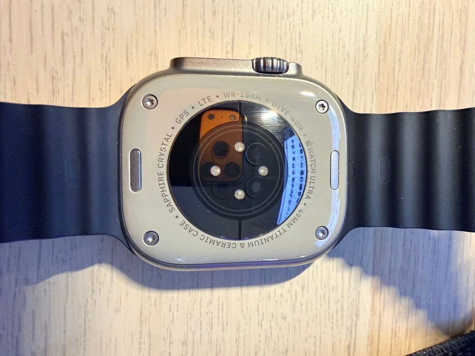 Apple watch ultra titanium