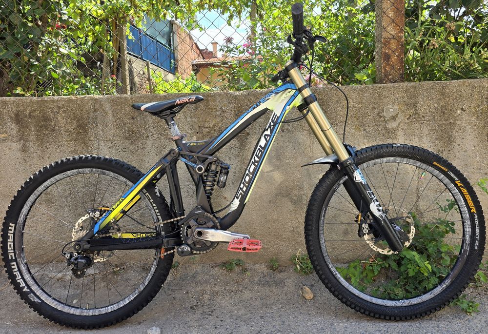 Алуминиев Full Fox Schockblaze 26 цола S размер 4-бутални Хидравлични дискови Без Цепки по велосипеда