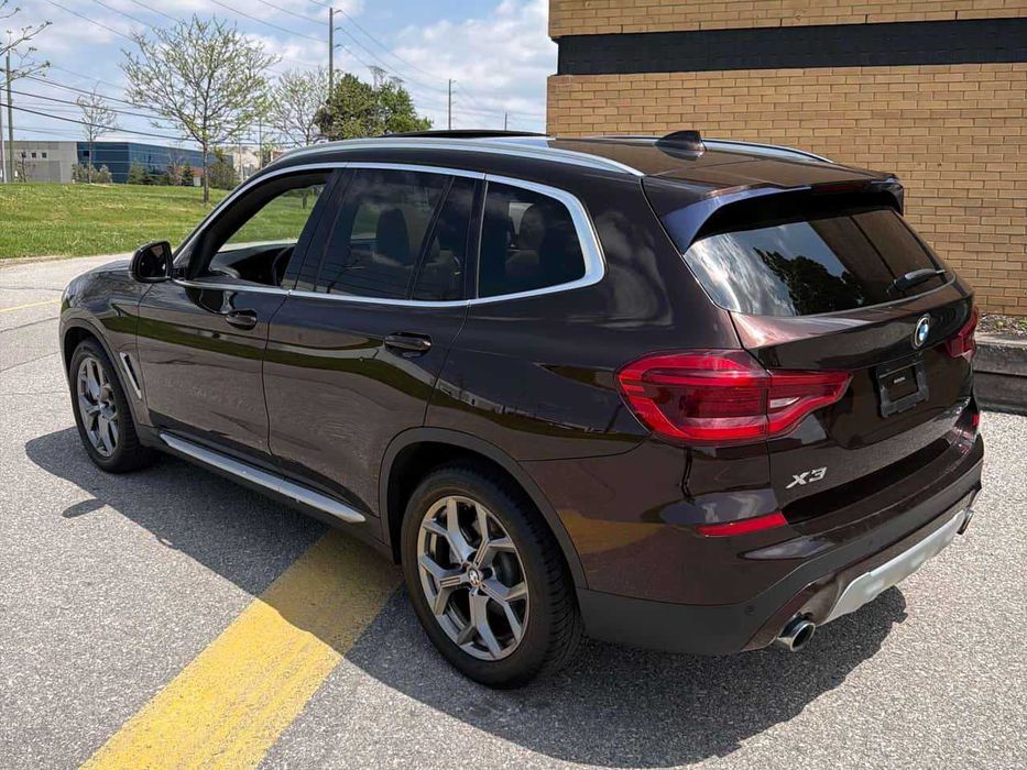 BMW X3 xDrive30i кафяв металик 2020