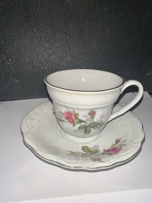 Набор посуды чайный сервиз