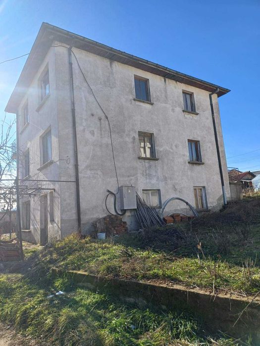 Продава се Къща в с. Старцево, Област Смолян - 210 кв.м за 381 €/кв.м - Снимка #1