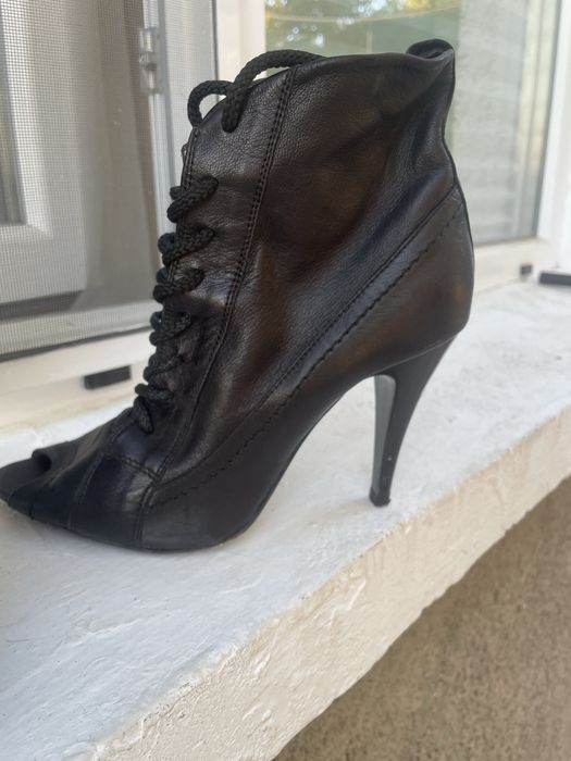 Сандали Pinko  естествена кожа