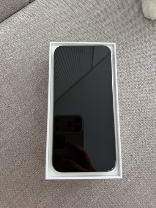 Iphone 15 pro max, 256, 87%, natural titanium