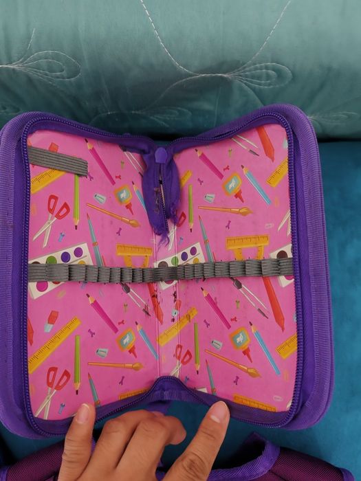 Продам портфель и пенал