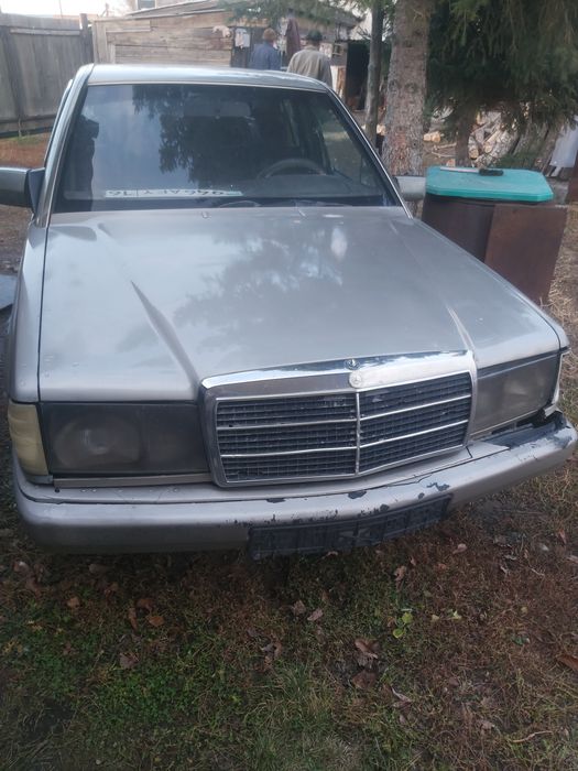 Продам Мерседес 190