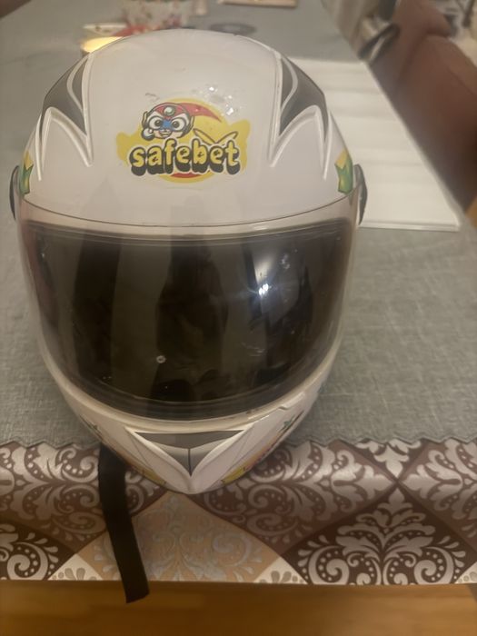 Детска каска универсална