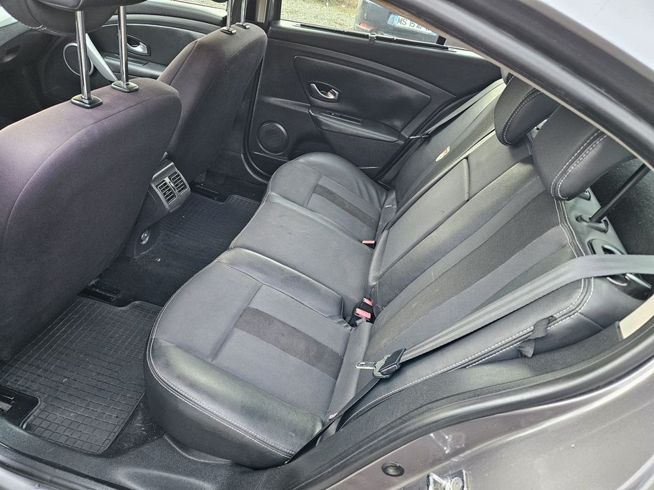 Vând Renault Fluence 1,5 DCI Prestige