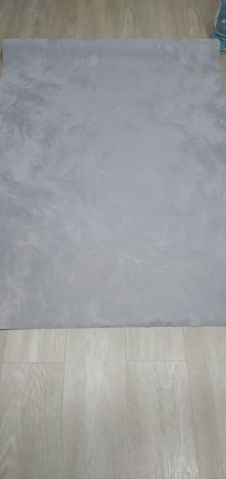 Продам обой в подарок клей