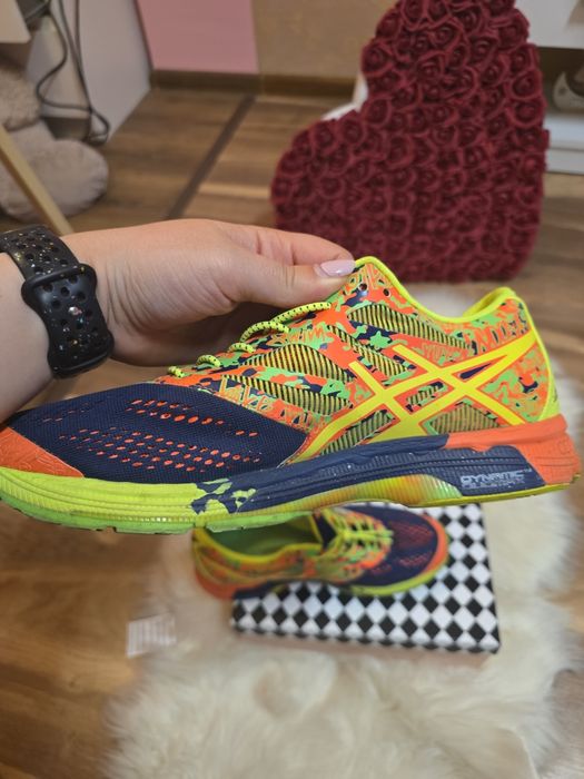 Asics маратонки , като нови